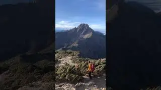 🤩 Hiking in Taiwan with the your friends ?