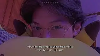 felix singing to Love me like that