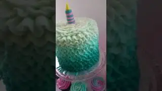 Ombre ruffles cake
