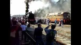 Locomotive 685 089 e 685 196 in uscita dal deposito di Pistoia
