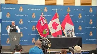 Toronto police officers charged in connection to organized crime