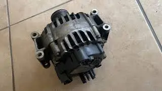 Como quitar alternador en mercedes benz clase c 2012 w204