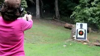 RUGER Mark II 22 Long Rifle - FAST & SLOW shooting