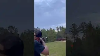 😎 How it&rsquo;s done on the Clay Shooting Range with a Pump Action 💥 #clayshooting #shotgun