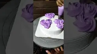 black Current cake