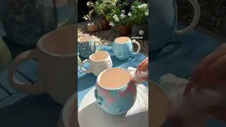 Decorating  mugs #pottery #clay #mugdecorating #decoration #underglaze #handmade #potteryprocess