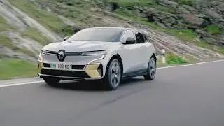 2022 Renault Megane E-TECH Electric &ndash; Sensual Tech, High Sensation