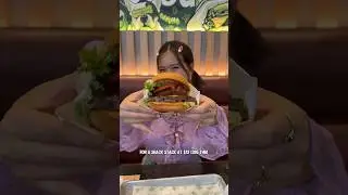 Rating burgers from cheap to expensive in Thailand 🍔