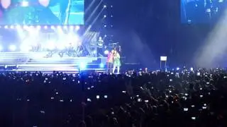 Laura Pausini & Paola Cortellesi - La Solitudine - Roma 11-6-2016