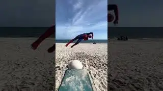 Spiderman beach Stuntman