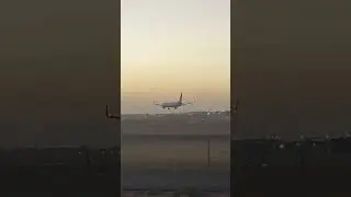 Virgin Australia Boeing 737-800 (VH-YQO) landing at Adelaide Airport