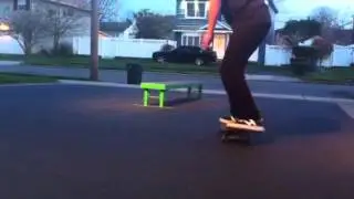 WTF SKATEBOARDING TRICK (NEVER BEEN DONE)