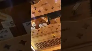 RACHING Climate－controlled Smart Cigar Cabinet