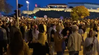 Uživo veliki skup u Novom Sadu godi&scaron;njica pada nadstre&scaron;nice #4