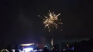 Bunjil Place - Narre Warren Christmas 2025 event fireworks 🎇🎆