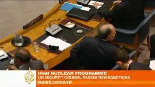 UN passes fresh sanctions against Iran