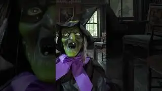 Bruxa na Cadeira de Balan&ccedil;o Eletr&ocirc;nica