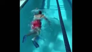 Footage Of Obama's Chef Clearly Knowing How To Swim Well!