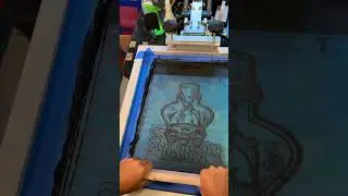 DIY Silk Screen Printing T-Shirts #screenprinting #silkscreenprinting #art