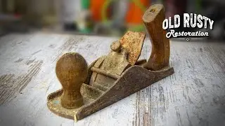 Old Rusty Hand Plane Restoration.