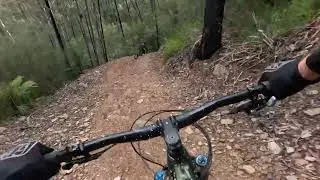 Mogo, Currywang Trail, NSW , Australia #mtbMogo #Mogodownhill #downhillaustralia #ebike #downhill 