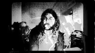 Remember the heroes - Emigrant