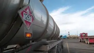 Oil workers exposed to deadly gases