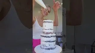 Cake tutorial how to stack a 2 tier buttercream wedding cake so it doesn't implode!