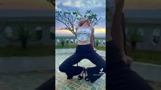 Why girls love chair dance