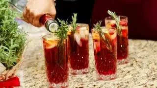 Ali in the Valley | Easy Christmas Sangria Recipe | Festive Holiday Drink