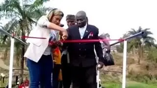 Congo bridge collapses SECONDS after being opened