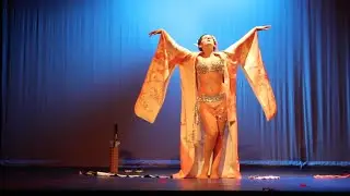 Lady Kokoro (Fin de curso Escuela Bcn Burlesque Experience 2016)