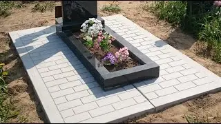 Foundation for a monument - Ritual slabs