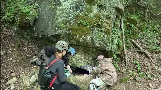 Man Dug Out Hole And Found Huge Cave Full Of Crystal Formations And Pink Salamanders 
