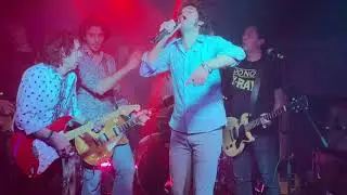 Sticky Fingers feat. Robin Le Mesurier