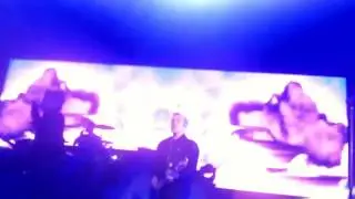 Fall Out Boy - This Ain't A Scene, It's An Arms Race 25/10/15 Saint Petersburg Russia