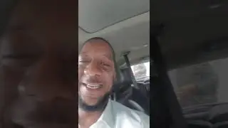 Guy Suddenly Gets Disappointed After Looking at His First Paycheck - 1133237-2