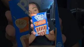 Pop Tarts Chocolate Chip Cookie Dough🍪 #poptarts #cookiedough #chocolatechipcookie #foodreview