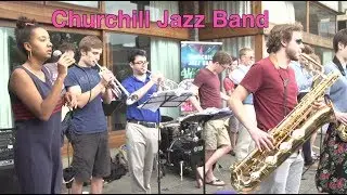 Churchill Jazz Band give free concert for students in the sun
