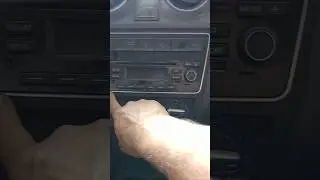 Como tirar r&aacute;dio do gol Voyage Saveiro G6