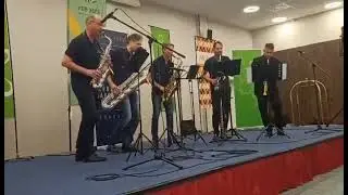 The Budapest Saxophone Quartet plays I. Albéniz's “Sevilla” from Suite Española No.1, Op.47