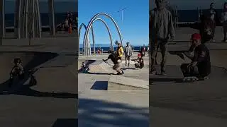 Salto con giros en patines agresivo #skateparkpuertomontt #surblade2025 sur de #chile