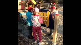 ТЕЛЕВИКА...На детской площадке 27 апр 2023 г...