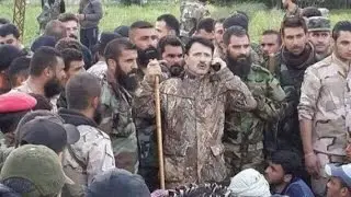 بطريقة مهينة سهيل الحسن يهدد ويتوعد محافظ حمص بالقاء القبض عليه من قبل الأجهزة الأمنيه- آخر الأسبوع