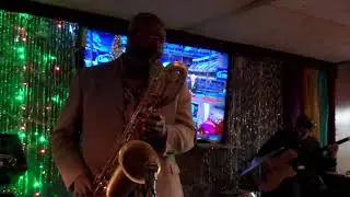Seandell Johnson: Blue Bossa Solo on Baritone Sax