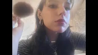 ASMR ♡ distracted girlie does your makeup (the distracted girlie is just me)