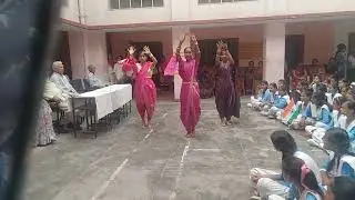 नृत्य प्रदर्शन(
