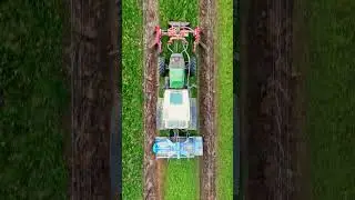Soil work in the vineyard.🚜🙋&zwj;♂️🎥@denardi_team #wineinspires #soilwork #vineyard #grapes #viticulture