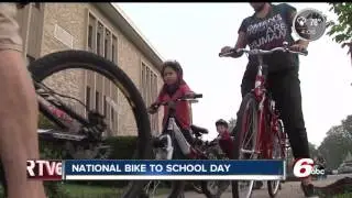 Students celebrate National Bike to School Day