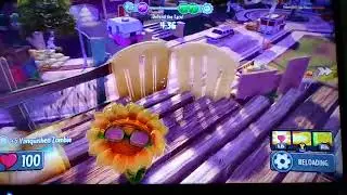 PVZ GW1 gameplay part 13: Taco Bandits with Sunflower!